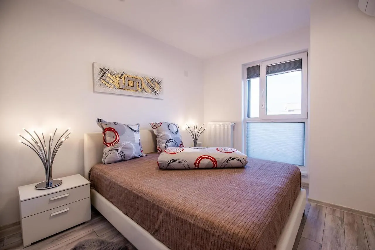 Apartamento Luxury Westpark 2 Presidentialsuite With Lake View W4 Bucarest